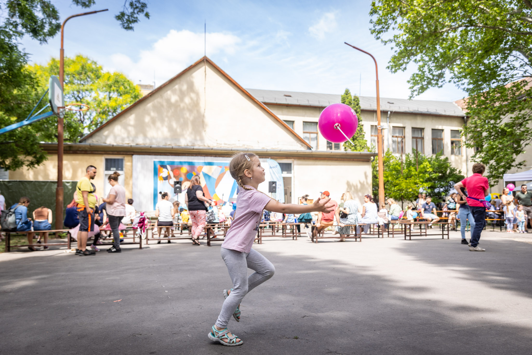 Jó hangulatban telt a fergeteges gyereknap Pestújhelyen