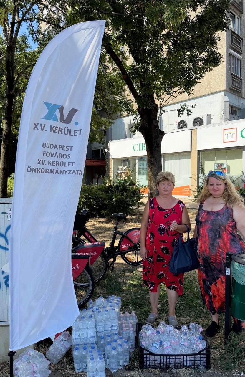 Vizet oszt a Palota15 a kerületben
