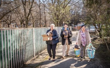 Jótékonykodás a Nappali melegedőben