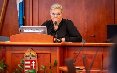 Cserdiné Németh Angéla