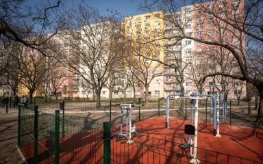 Páskom óvoda előtti park