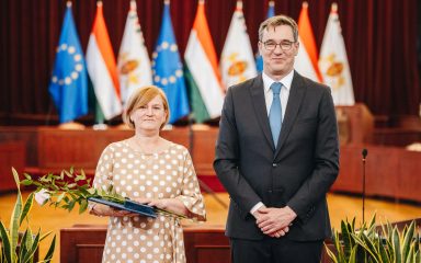 Bárczy István-díjat kapott Szabó Lászlóné