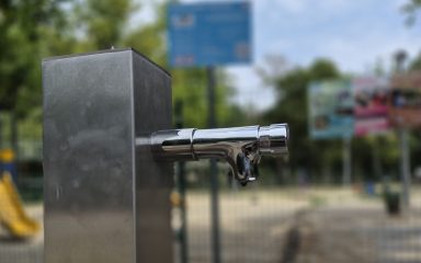 Közkút a Páskom parki játszótérnél