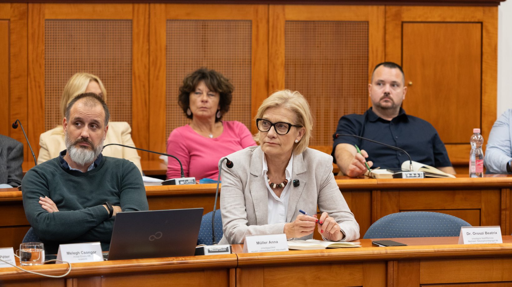 Müller Anna a Szövőgyár utcai szennyezettségről szóló lakossági fórumon