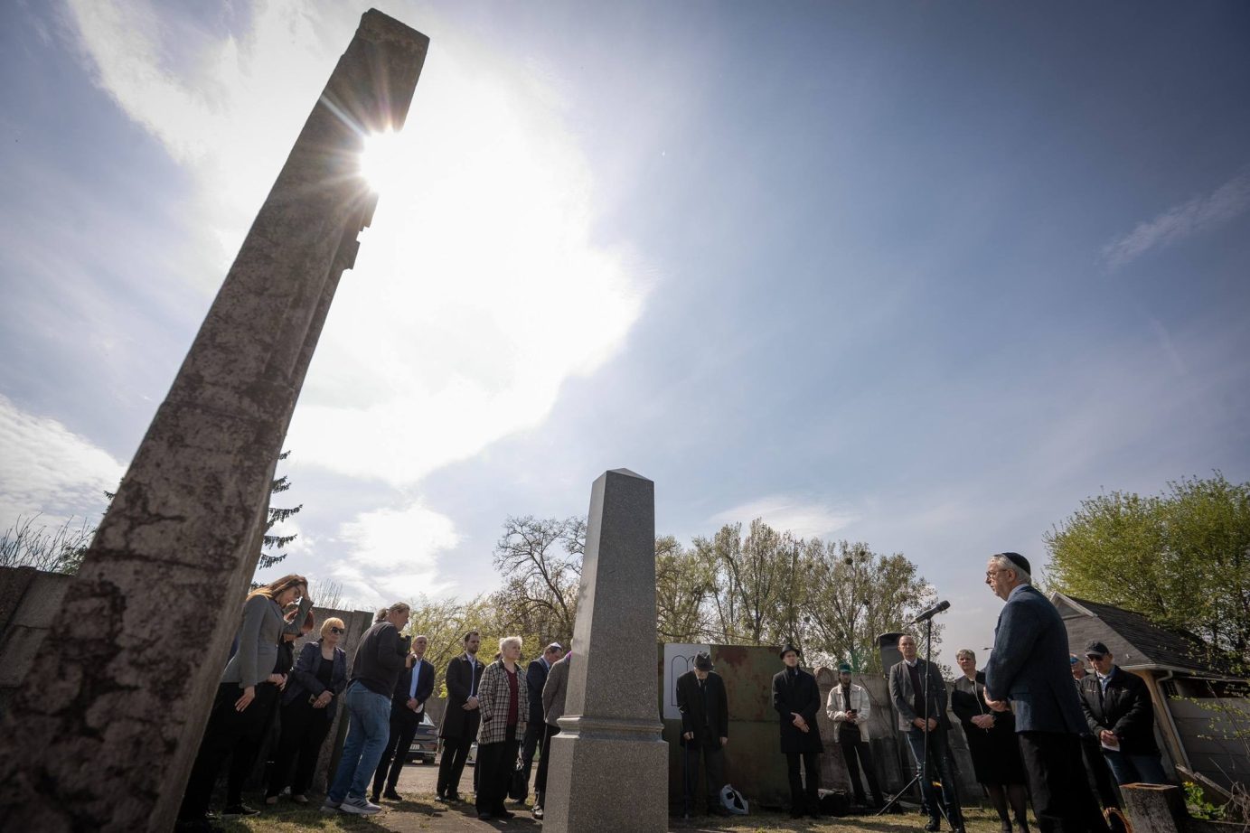A holokauszt magyarországi áldozatainak emléknapja
